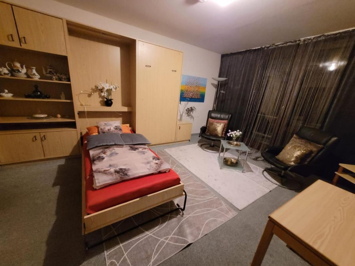 Appartement An Der Weinstrasse Bad Bergzabern Esterno foto